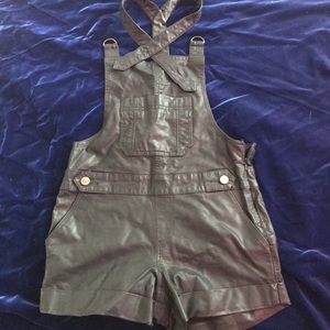 Faux leather short overalls from people size 0